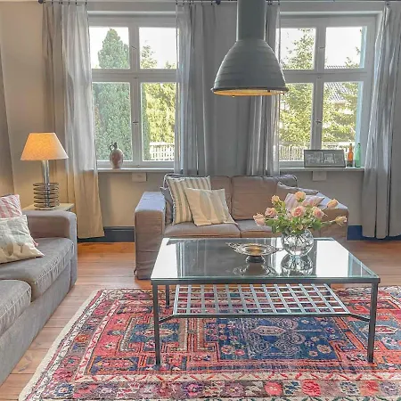 Traumhaff Denkmalgeschuetzter Amalienhof Sauna, Offener Kamin, Hund *