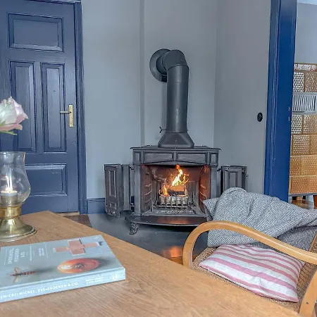 Traumhaff Denkmalgeschuetzter Amalienhof Sauna, Offener Kamin, Hund