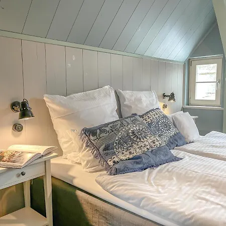Traumhaff Denkmalgeschuetzter Amalienhof Sauna, Offener Kamin, Hund Holiday home