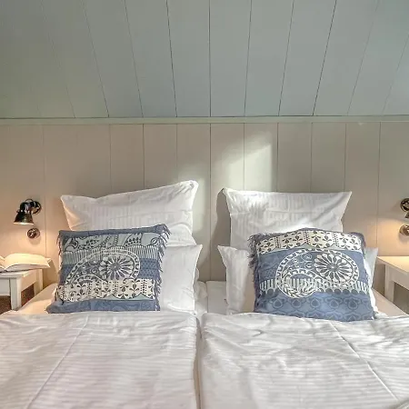 Hébergement de vacances Traumhaff Denkmalgeschuetzter Amalienhof Sauna, Offener Kamin, Hund Ahlbeck (Usedom)