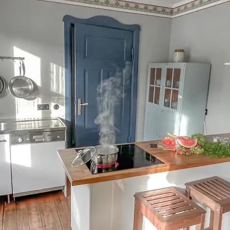 Holiday home Traumhaff Denkmalgeschuetzter Amalienhof Sauna, Offener Kamin, Hund